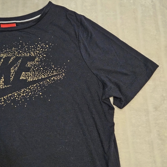 BOGO Free🦋 Nike Gold Glitter Logo T-Shirt - Picture 6 of 13